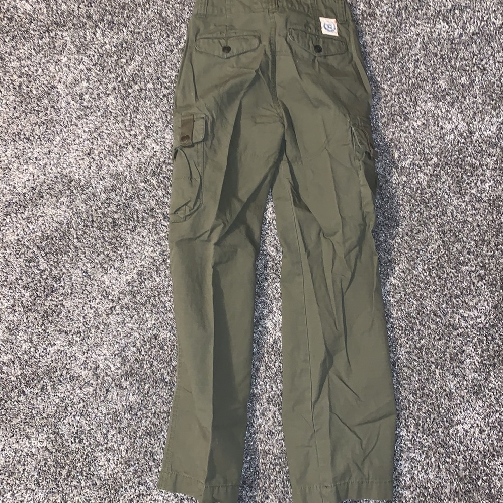 Chaps - Boys Size 8 - Hunter Green/Olive Color - Cargo Style Khaki Pants - Picture 2 of 3